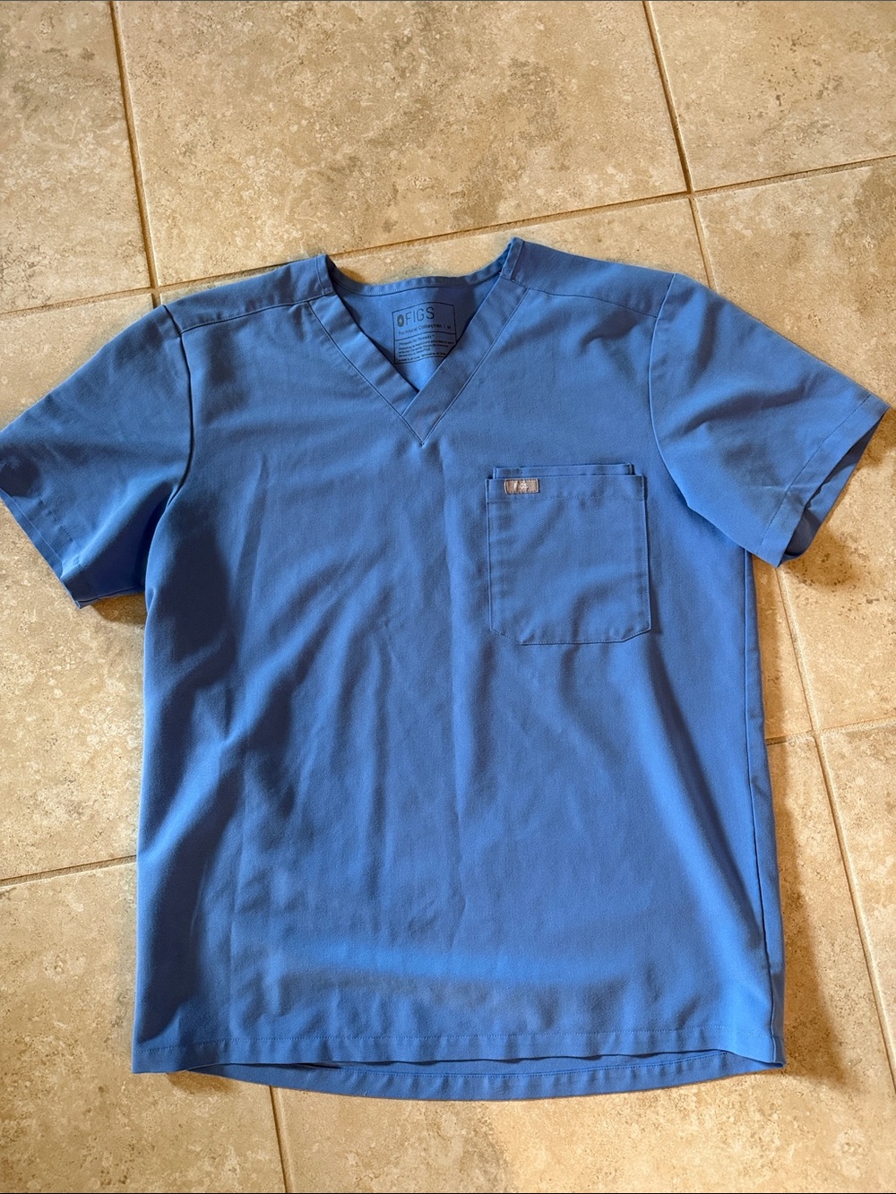 Figs Scrub Top - Picture 3 of 5